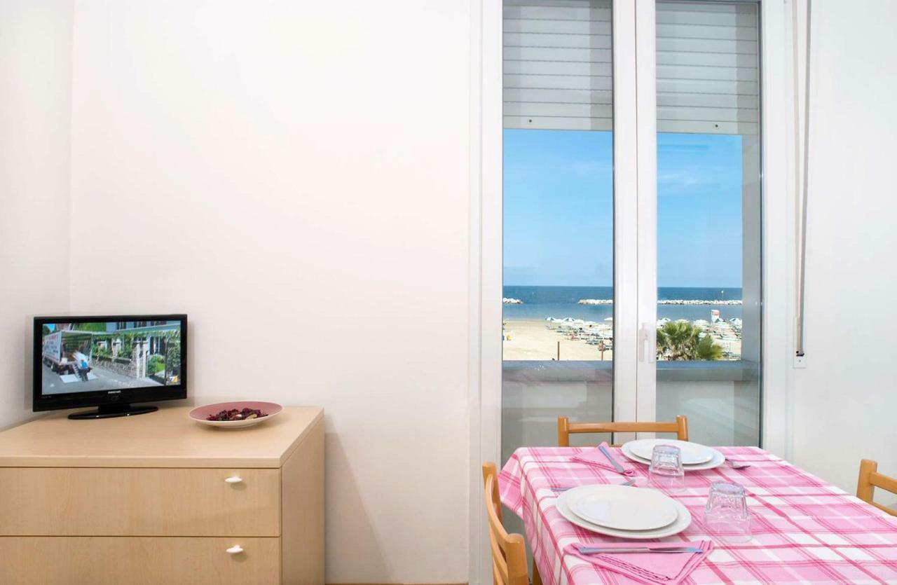Sun Beach Residence Rimini Exterior foto